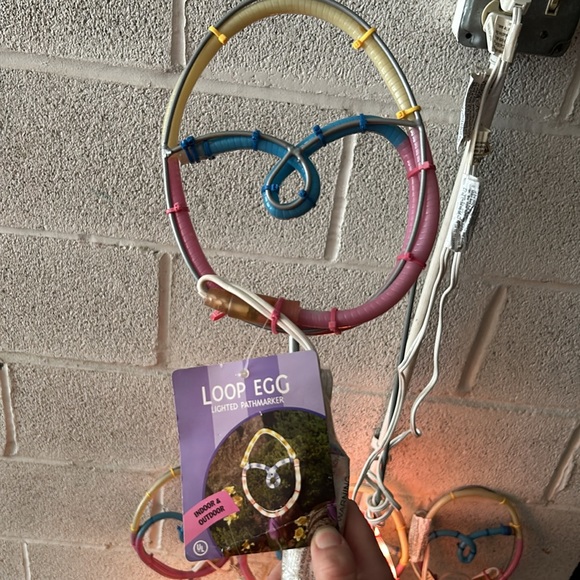 Rope light pastel Easter egg pathway lights - Picture 4 of 4